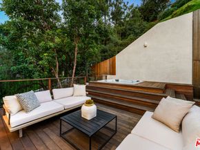 2965 Passmore Drive, Los Angeles CA 90068