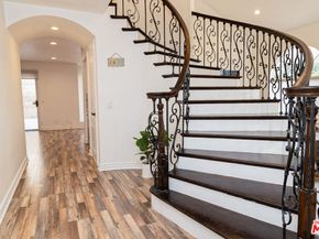 12000 Falcon Crest Way, Porter Ranch CA 91326