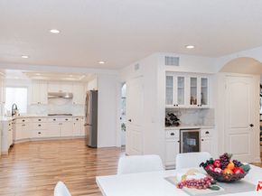 12000 Falcon Crest Way, Porter Ranch CA 91326