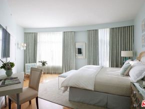 1 W Century Drive 4A, Los Angeles CA 90067