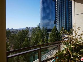 1 W Century Drive 4A, Los Angeles CA 90067