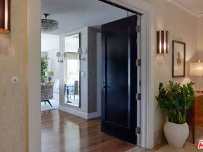 1 W Century Drive 4A, Los Angeles CA 90067