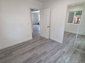 635 W 51st Street, Los Angeles CA 90037