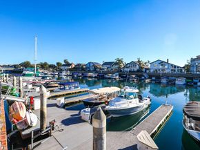 3532 Windspun Drive, Huntington Beach CA 92649