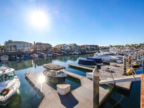 3532 Windspun Drive, Huntington Beach CA 92649