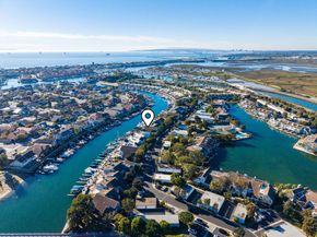 3532 Windspun Drive, Huntington Beach CA 92649