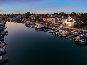 3532 Windspun Drive, Huntington Beach CA 92649