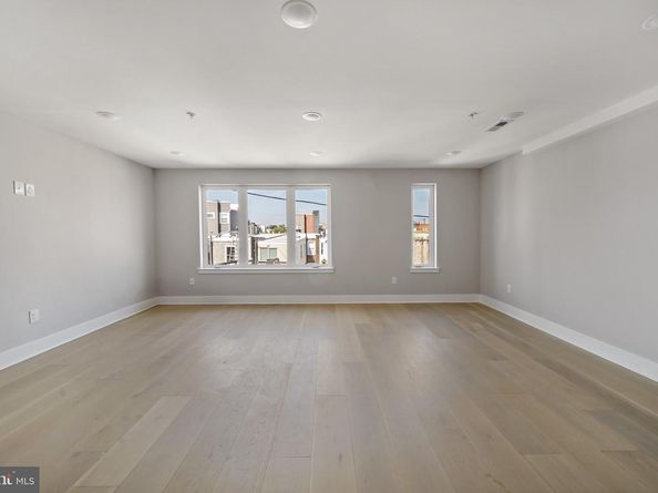 1811 S Orianna St UNIT B, Philadelphia PA 19148