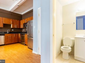 1324 Locust Street 1602, Philadelphia PA 19107