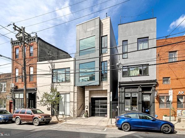 722 N 3rd Street, Philadelphia PA 19123