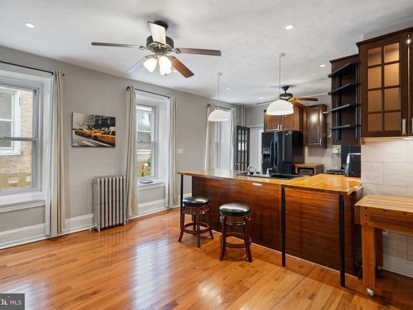 107 W Seymour Street, Philadelphia PA 19144