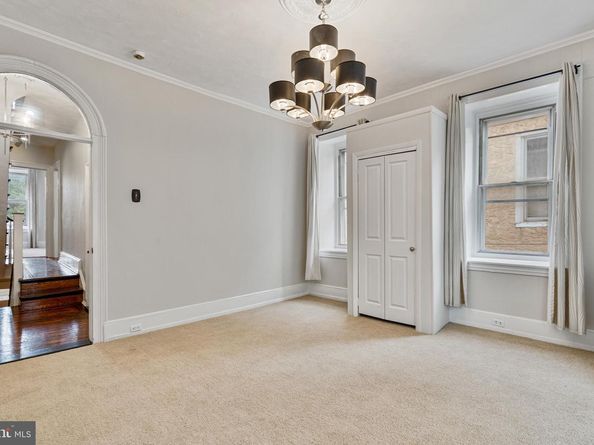 107 W Seymour Street, Philadelphia PA 19144