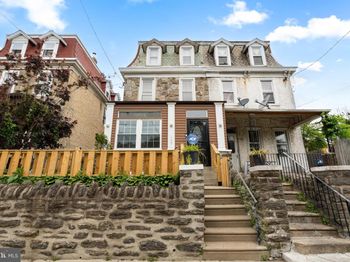 107 W Seymour Street