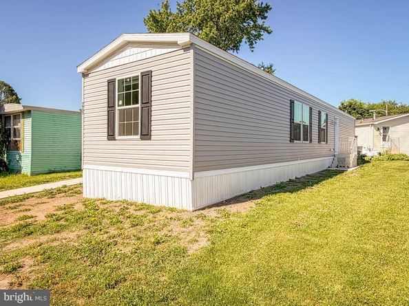209 Johnson Drive, Fairless Hills PA 19030