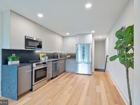 771 18TH Street NE B, Washington DC 20002