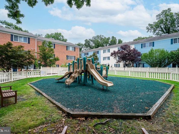 1657 N Van Dorn Street, Alexandria VA 22304