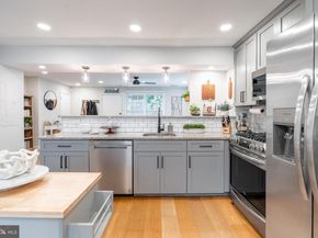 1657 N Van Dorn Street, Alexandria VA 22304