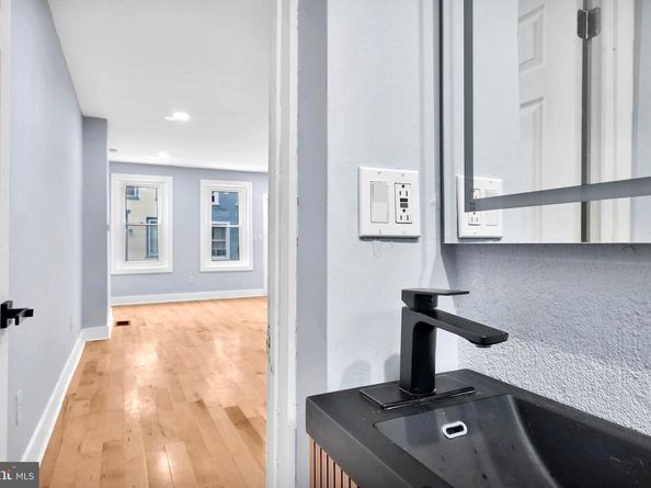 3914 Brandywine Street, Philadelphia PA 19104