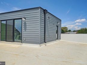 901 19TH Street NE PH2, Washington DC 20002