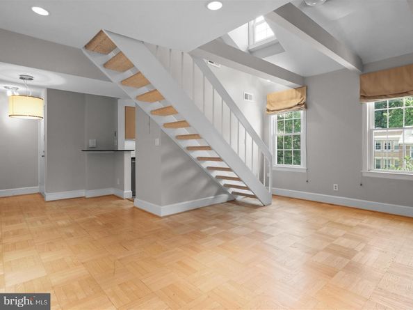 2721 Ordway Street NW 5, Washington DC 20008