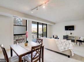 1016 S Wayne Street 406, Arlington VA 22204