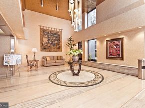 1016 S Wayne Street 406, Arlington VA 22204