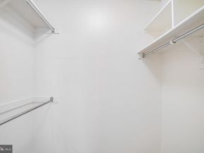 1016 S Wayne Street 406, Arlington VA 22204