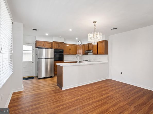 2401 S Opal Street, Philadelphia PA 19145