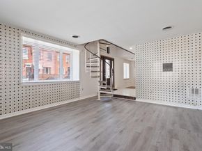 2401 S Opal Street, Philadelphia PA 19145