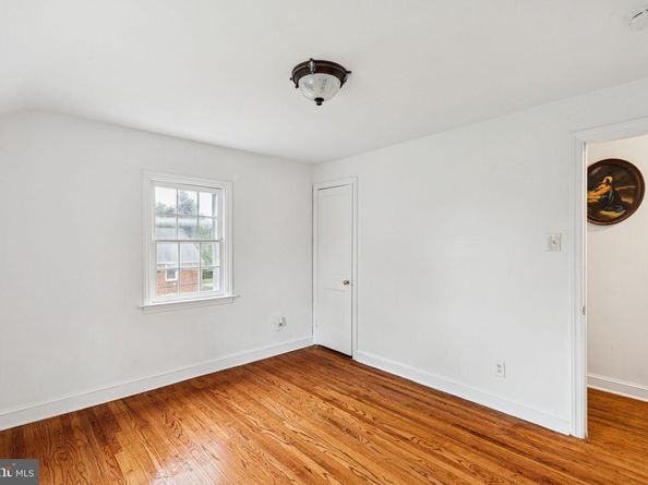 313 S Bishop Avenue, Secane PA 19018