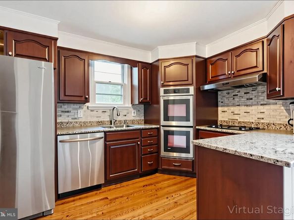 313 S Bishop Avenue, Secane PA 19018