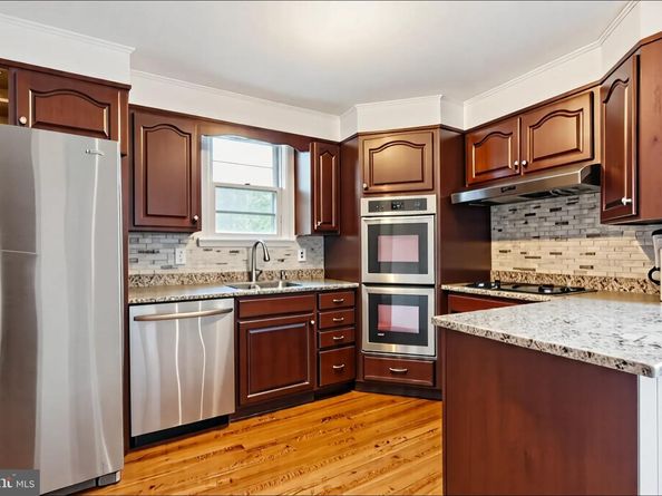 313 S Bishop Avenue, Secane PA 19018