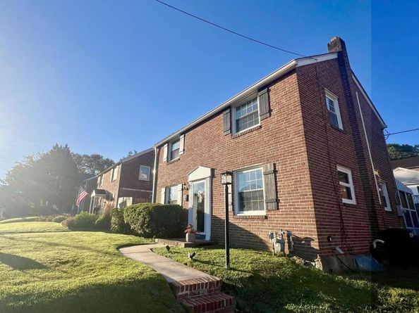 30 Wayne Avenue, Springfield PA 19064