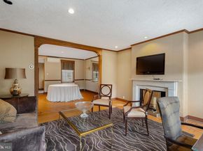 148 Vine Street, Philadelphia PA 19106