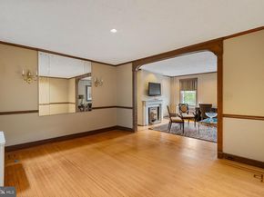 148 Vine Street, Philadelphia PA 19106