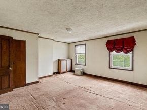 148 Vine Street, Philadelphia PA 19106