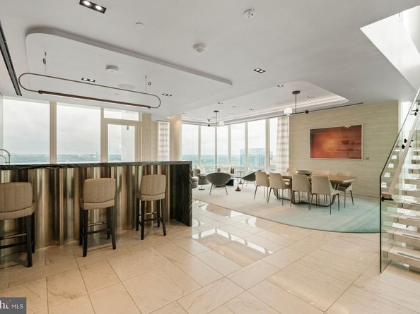 1781 N Pierce Street 303, Arlington VA 22209