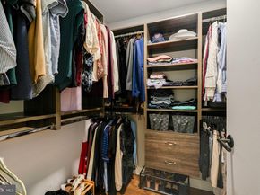 1781 N Pierce Street 303, Arlington VA 22209