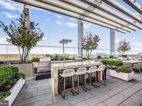 1781 N Pierce Street 303, Arlington VA 22209