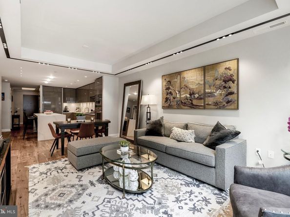 1781 N Pierce Street 303, Arlington VA 22209