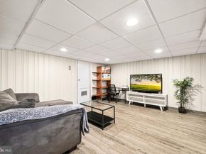 8218 Forrest Avenue, Philadelphia PA 19150