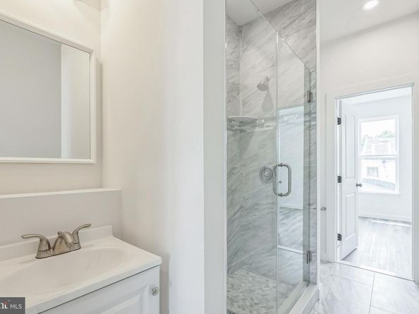 1526 W Seybert Street, Philadelphia PA 19121