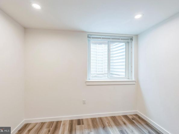 1526 W Seybert Street, Philadelphia PA 19121