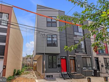 1526 W Seybert Street