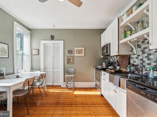 4310 Pine Street, Philadelphia PA 19104