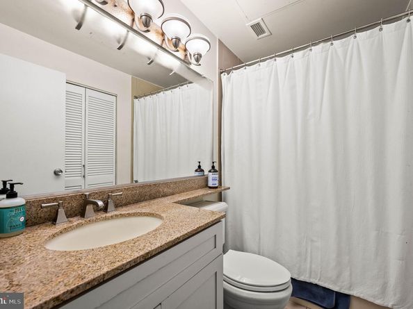2429 Locust Street 409, Philadelphia PA 19103