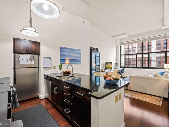 2429 Locust Street 409, Philadelphia PA 19103