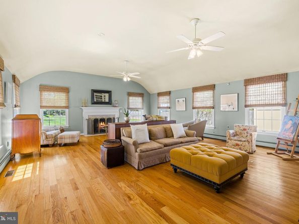 65 Covered Bridge Road, New Hope PA 18938