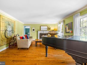 65 Covered Bridge Road, New Hope PA 18938