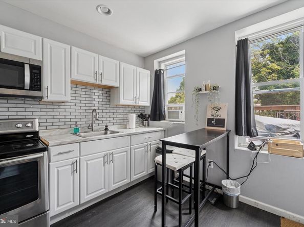 7018 Woodland Avenue, Philadelphia PA 19142